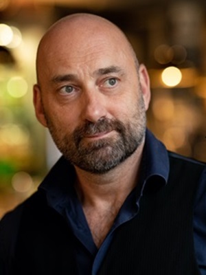 Psychotherapist Coach Therapist Hypnotherapist Online